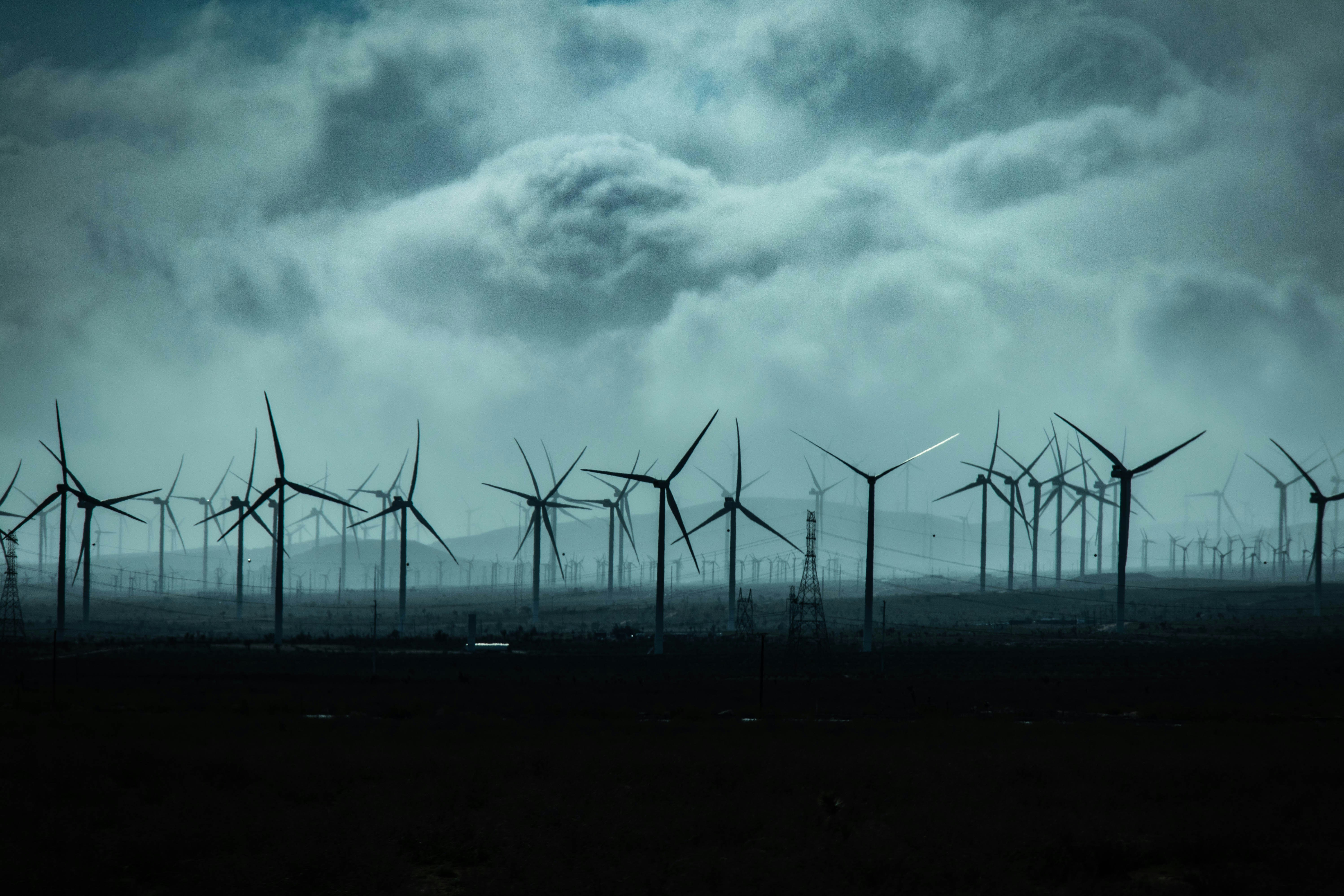 Zmiany klimatu uderzają w źródła czystej energii. Zagrożonych jest trzy czwarte instalacji